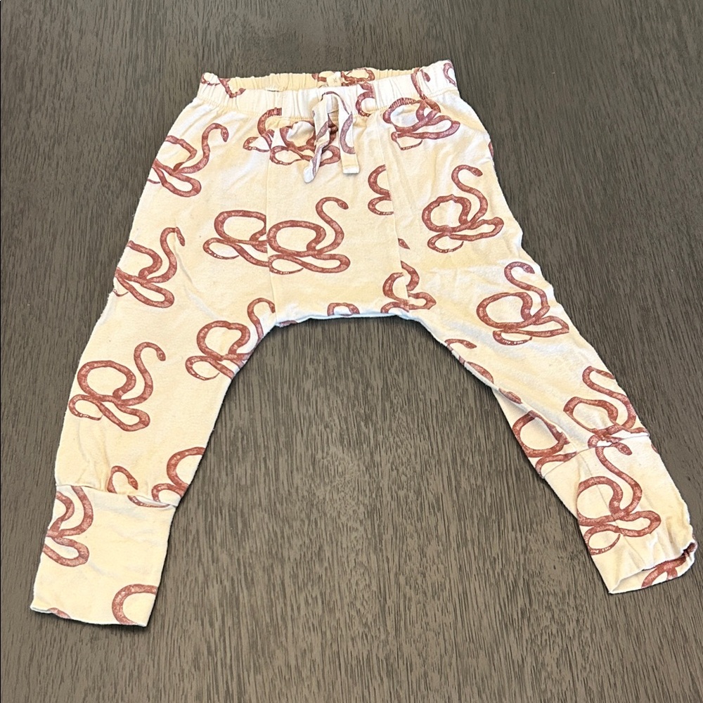 Kate Quinn Cream and Red Kids Casual Bottoms